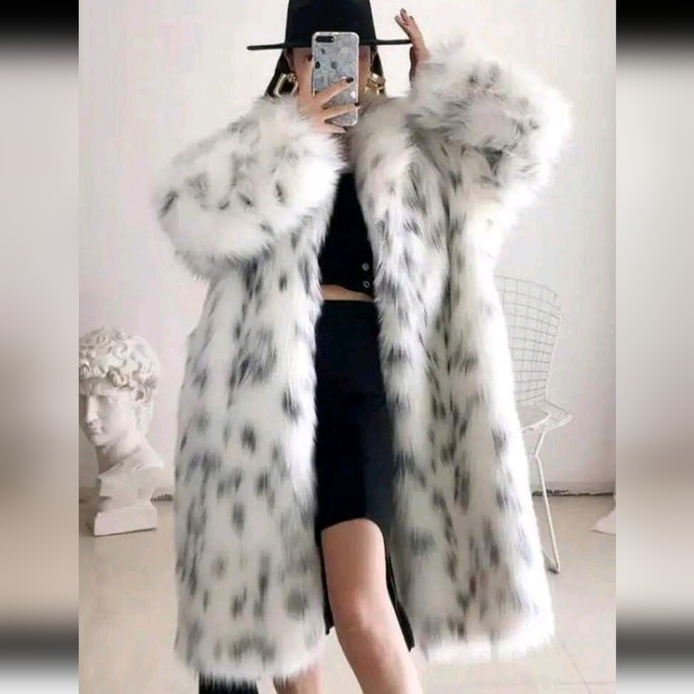 Ladies' Faux Fur Long Coat, Fashionable Casual Leopard Print Black Faux Fur Outw - Picture 1 of 9